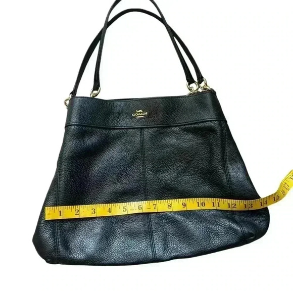 Coach Lexy pebble leather shoulder bag. - Picture 10 of 15